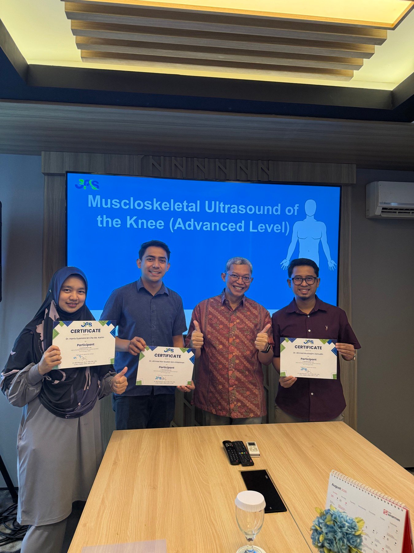 Peserta kursus Ultrasound Musculoskeletal (Advanced) di Jakarta
